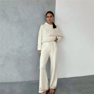 Ensemble Tricoté à Capuche | France-Tendance